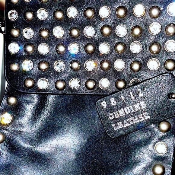 Little Leather Purse l Crossbody l Silver-Studded l Genuine leather l  Top opt. - Picture 5 of 10